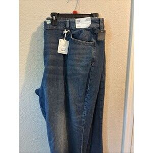 Ana Jeans Womens Size 28W Mid Rise Boyfriend Medium Wash Denim Straight Distress